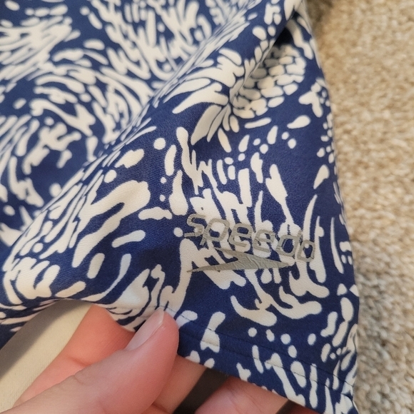 Speedo Women's Ultraback Blue Pineapple One Piece Swimming Suit Size  Small - Picture 4 of 6